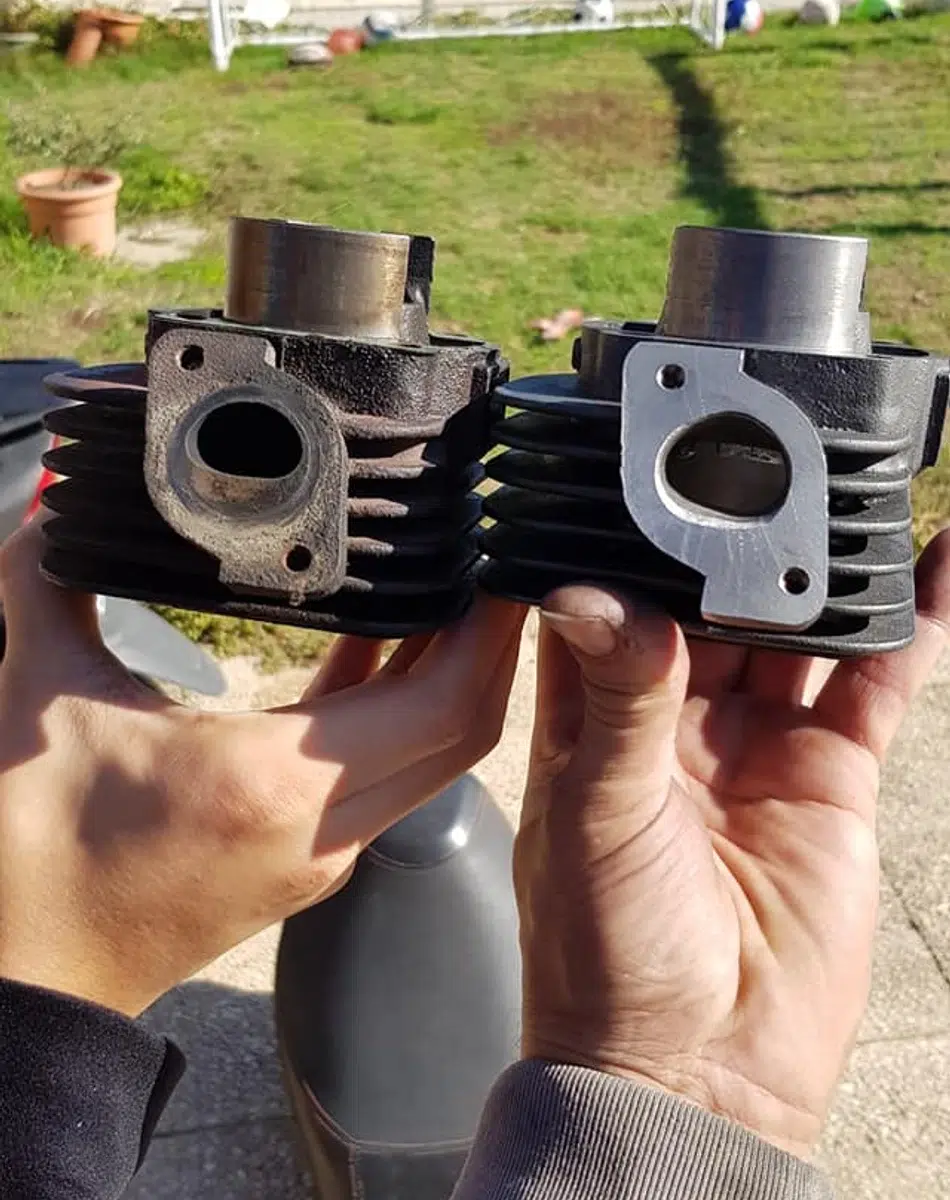Deux cylindres de moteur comparés